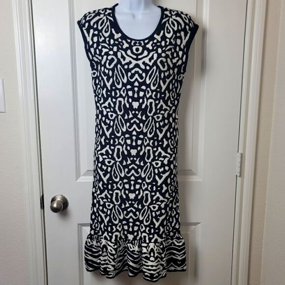 FELICITY AND COCO 'Selia' Dress - Picture 1 of 9